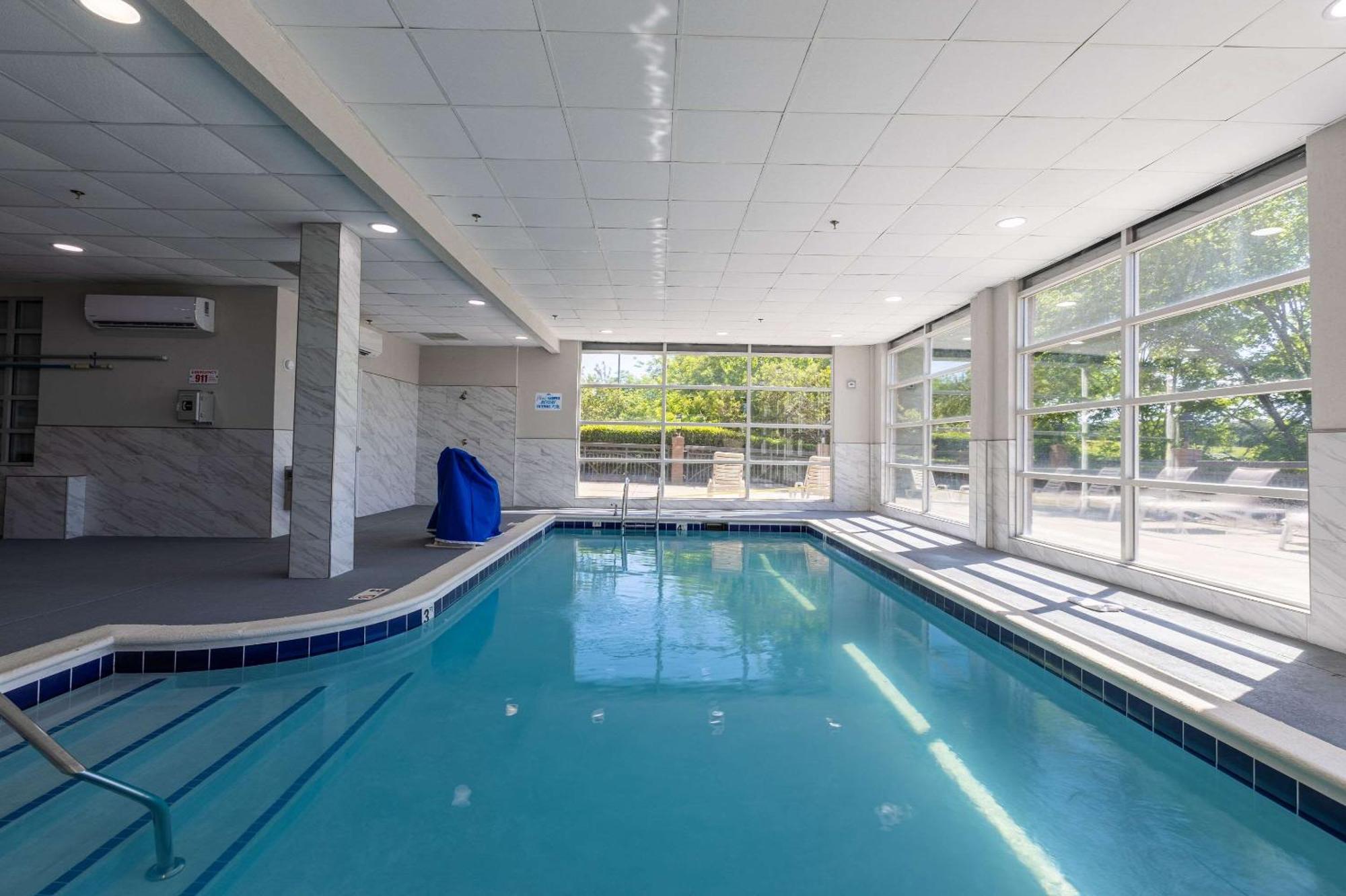 Country Inn & Suites By Radisson, Lake Norman Huntersville, Nc 외부 사진